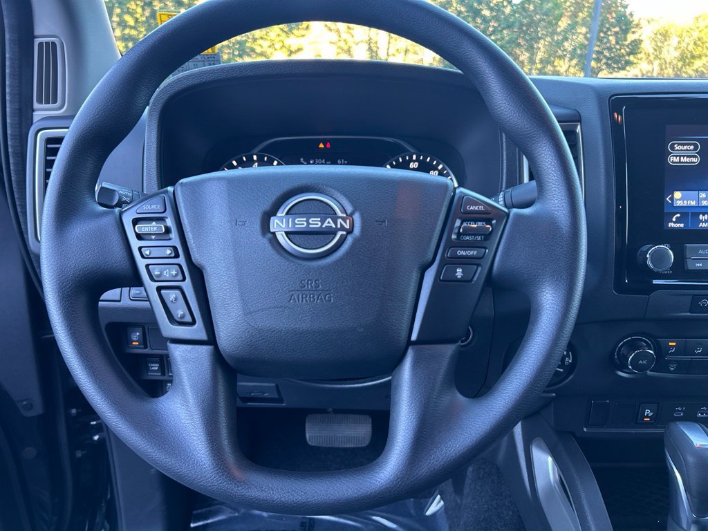 Used 2023 Nissan Frontier SV w/ Technology Package AWD/4WD image 15