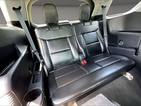 Used 2022 Ford Explorer Limited RWD image 30