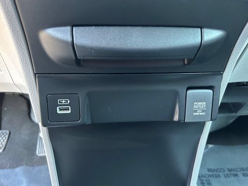 Used 2024 Honda Odyssey EX image 24