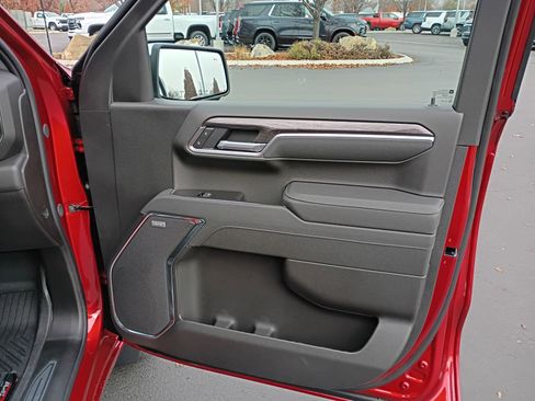 New 2026 Chevrolet Silverado 1500 LTZ w/ LTZ Premium Package image 16