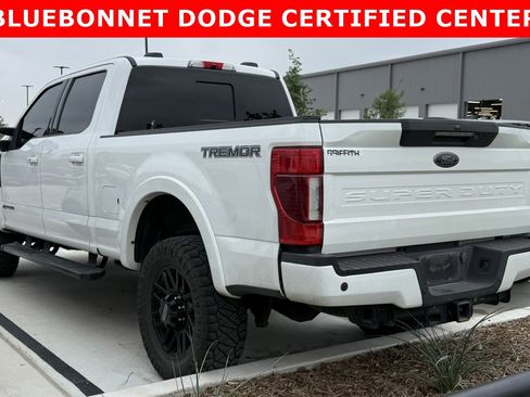 Used 2022 Ford F250 Lariat w/ Tremor Off-Road Package AWD/4WD image 13