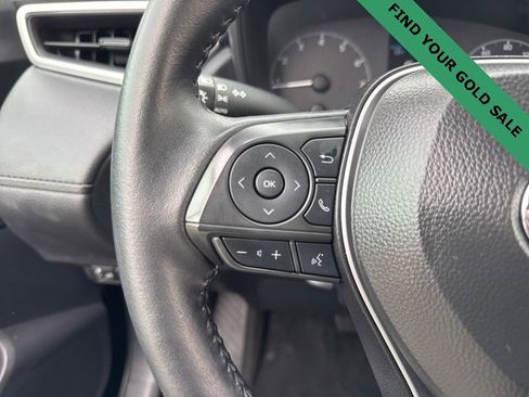 Used 2025 Toyota Corolla Cross LE image 16