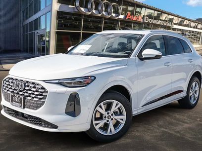 New 2025 Audi Q5 Premium