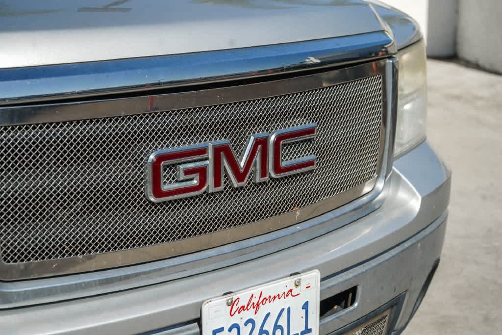 Used 2010 GMC Sierra 1500 SLT w/ Max Trailering Pack RWD image 5