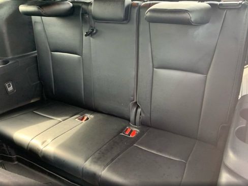 Used 2021 Toyota Highlander XSE AWD/4WD image 15