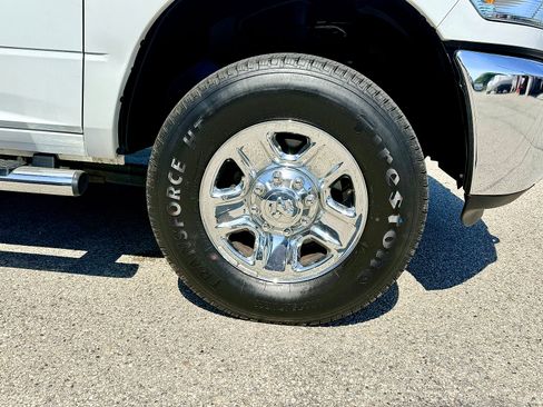 Used 2018 RAM 2500 Tradesman w/ Chrome Appearance Group AWD/4WD image 10