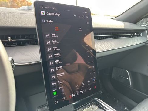 Used 2025 Polestar Polestar 3 image 22