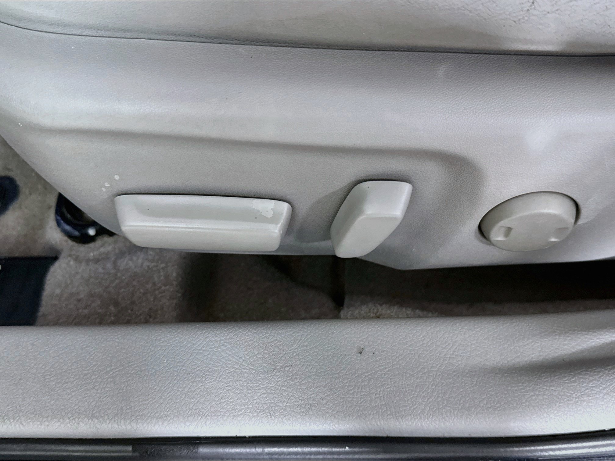 Used 2015 Toyota Camry XLE FWD image 24
