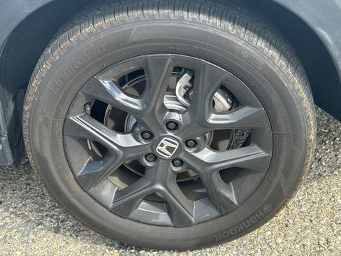 Used 2025 Honda HR-V Sport image 4