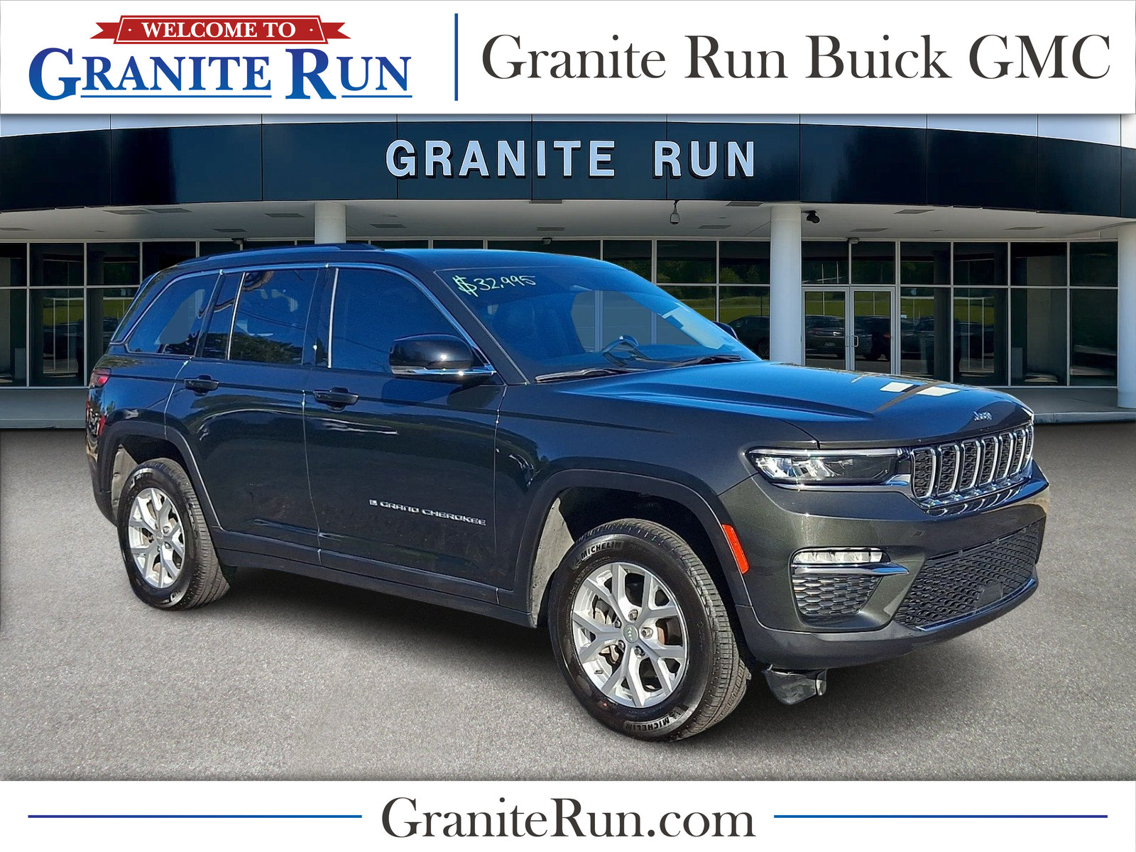 Used 2024 Jeep Grand Cherokee Limited AWD/4WD image 1