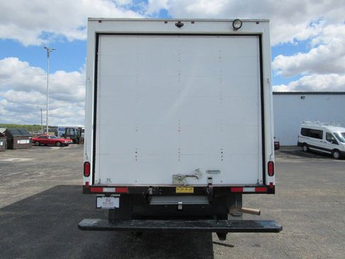 Used 2024 Chevrolet Express 3500 w/ Power Convenience Package RWD image 4