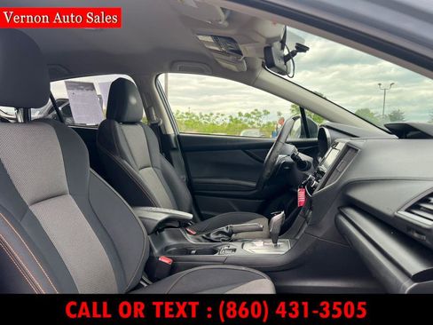 Used 2019 Subaru Crosstrek 2.0i Premium w/ Eyesight System image 16