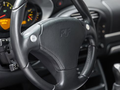 Used 2003 Porsche 911 GT2 RWD image 10