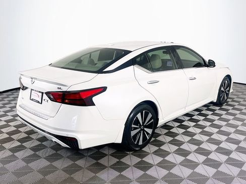 Used 2021 Nissan Altima 2.5 SL FWD image 8