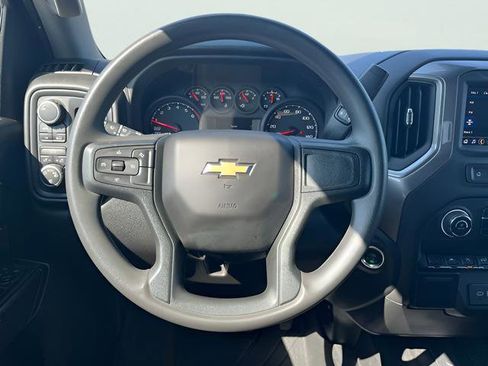 Used 2025 Chevrolet Silverado 1500 Custom AWD/4WD image 15