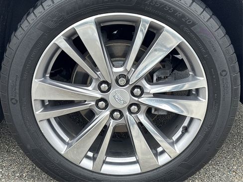 Certified 2023 Cadillac XT6 Premium Luxury w/ Technology Package FWD image 14