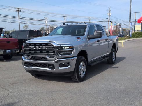New 2026 RAM 2500 Tradesman AWD/4WD image 2