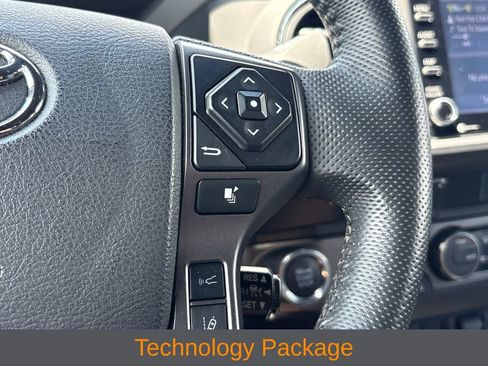 Used 2022 Toyota Tacoma TRD Off-Road w/ Technology Package RWD image 10