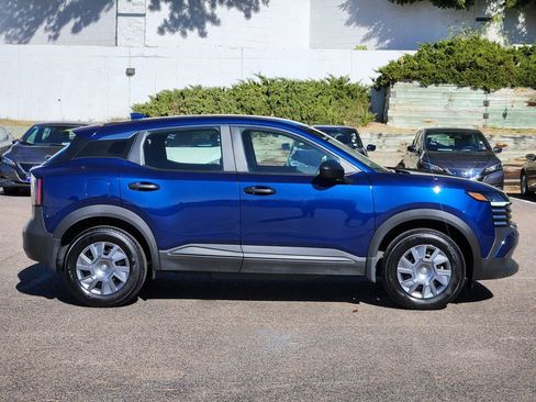 Certified 2025 Nissan Kicks S image 2