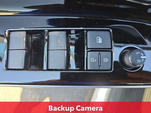 Certified 2024 Toyota bZ4X AWD w/ Weather Package image 32