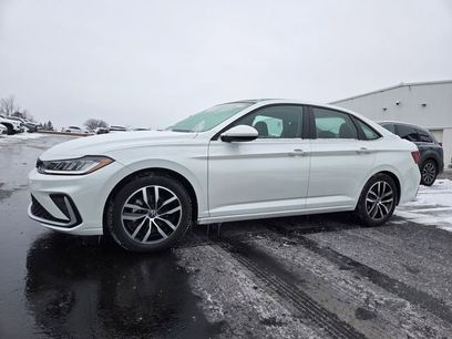 Used 2025 Volkswagen Jetta SE