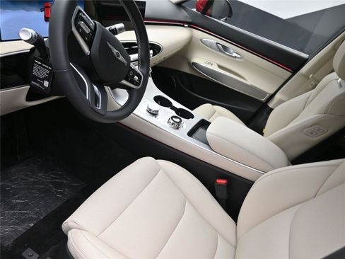 New 2026 Genesis GV70 2.5T Select image 9