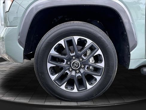 Used 2024 Toyota Tundra Limited w/ Power Package AWD/4WD image 37