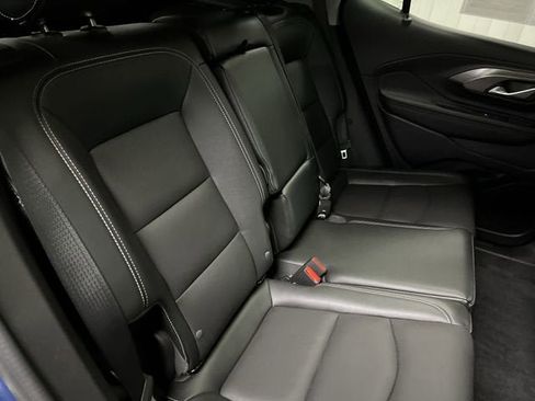 Certified 2024 GMC Terrain SLT w/ Tech Package AWD/4WD image 27