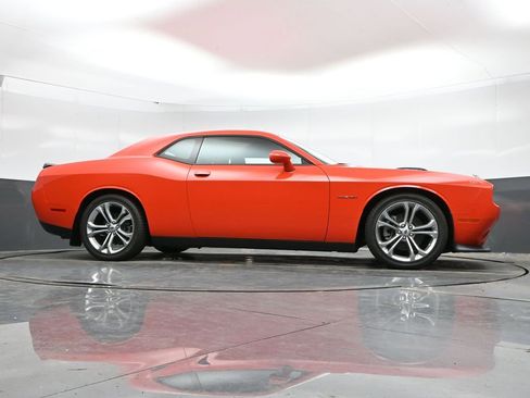 Used 2022 Dodge Challenger R/T w/ Shaker Package RWD image 44
