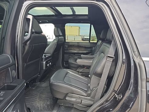 Used 2021 Ford Expedition Limited AWD/4WD image 19