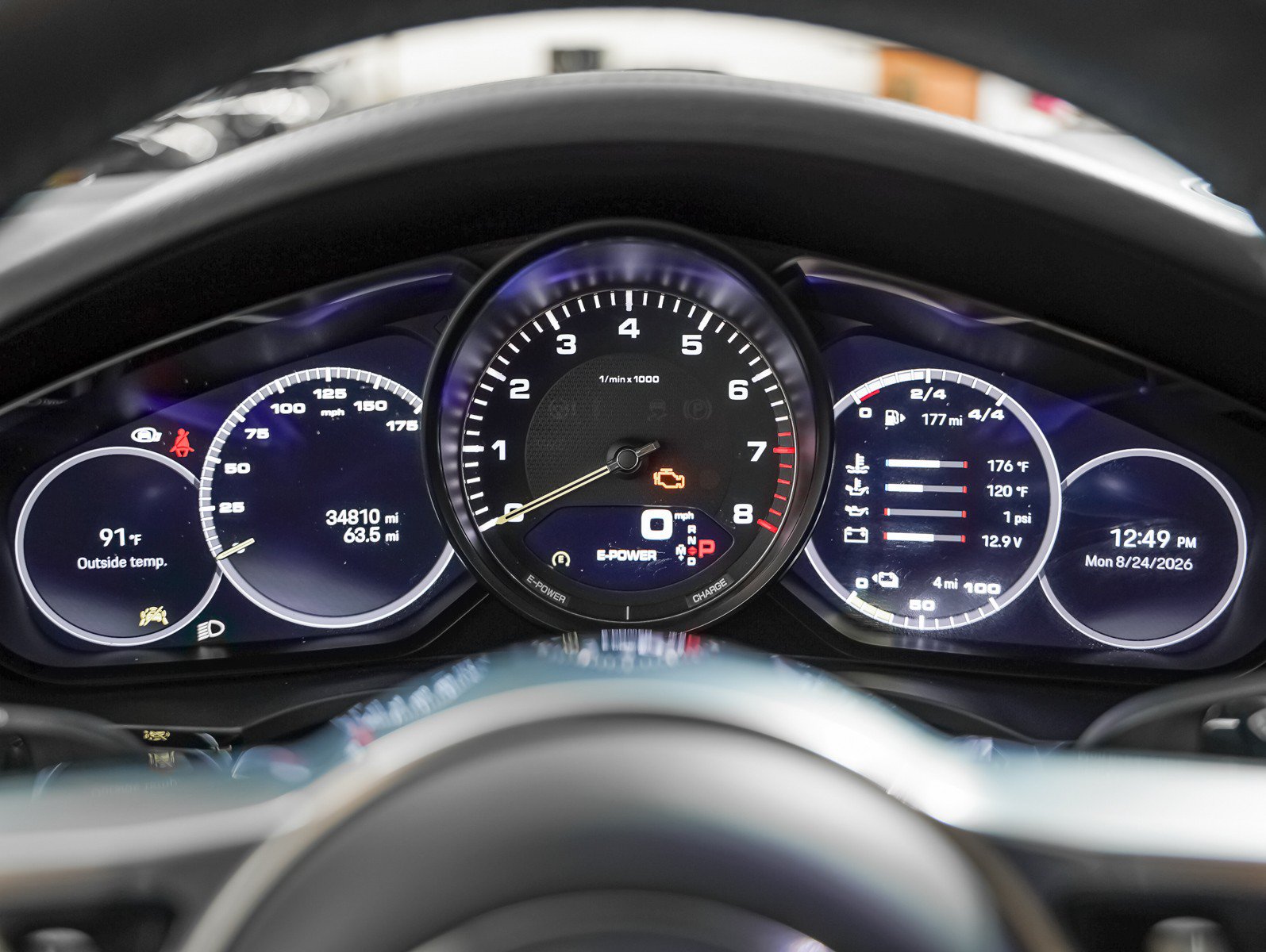 Certified 2023 Porsche Cayenne Coupe AWD/4WD image 18