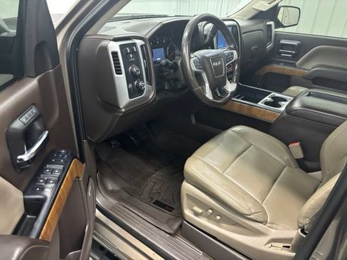 Used 2015 GMC Sierra 1500 SLT w/ SLT Crew Cab Value Package AWD/4WD image 14