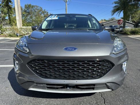 Used 2022 Ford Escape Titanium w/ Class II Trailer Tow Package image 10