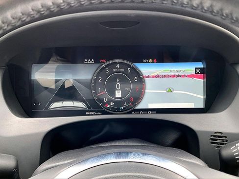 Used 2019 Jaguar F-PACE Portfolio image 22