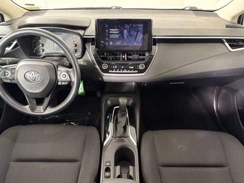 Used 2023 Toyota Corolla LE FWD image 28