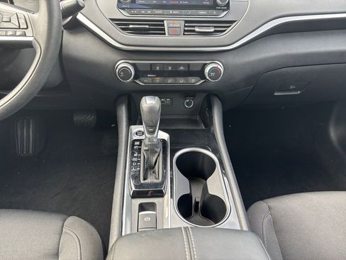 Used 2021 Nissan Altima 2.5 SV image 12