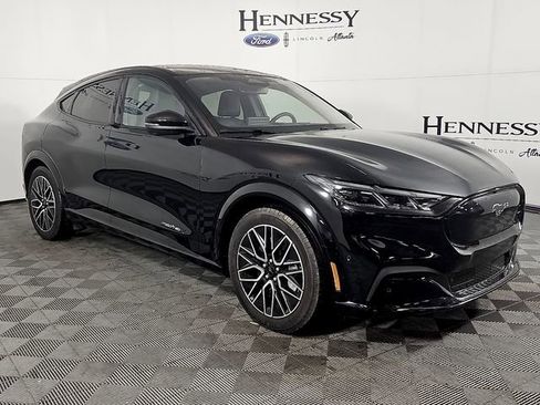 Used 2024 Ford Mustang Mach-E Premium image 4