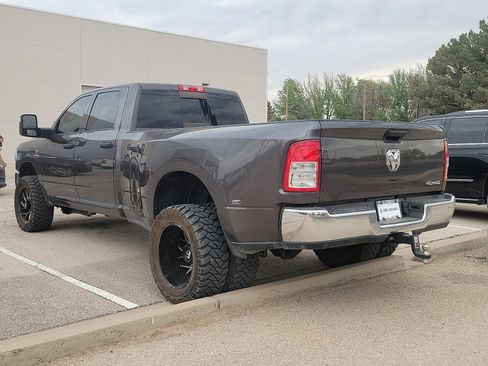 Used 2024 RAM 3500 Tradesman w/ Chrome Appearance Group image 2