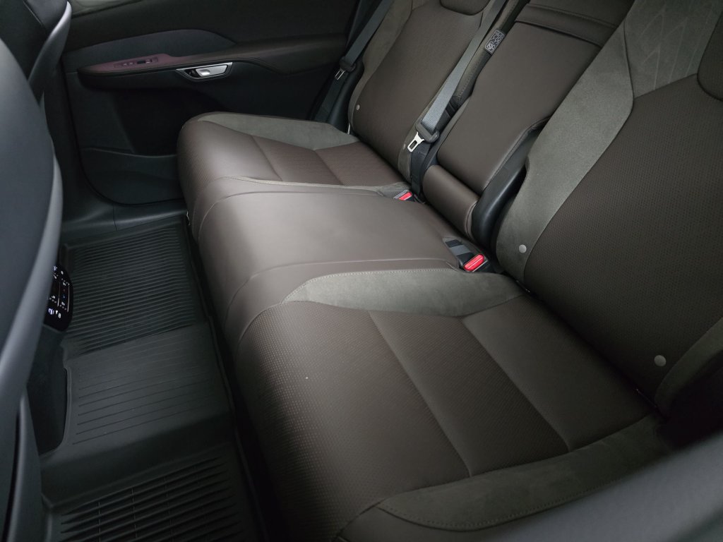 New 2026 Lexus RX 350 AWD w/ Convenience Package image 13