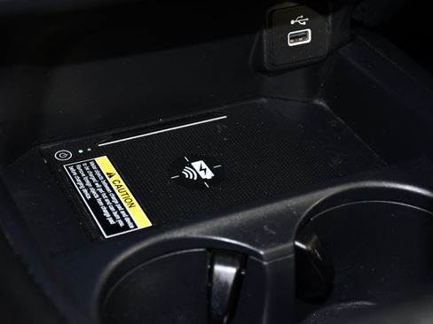 Certified 2024 Honda HR-V EX-L image 30