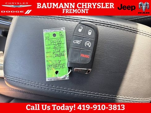 Used 2023 Jeep Compass Limited w/ Elite Group AWD/4WD image 27