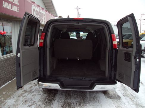 Used 2013 Chevrolet Express 1500 LT w/ LT Preferred Equipment Group image 7