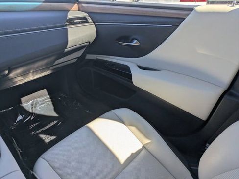 Used 2024 Lexus ES 350 350 image 13