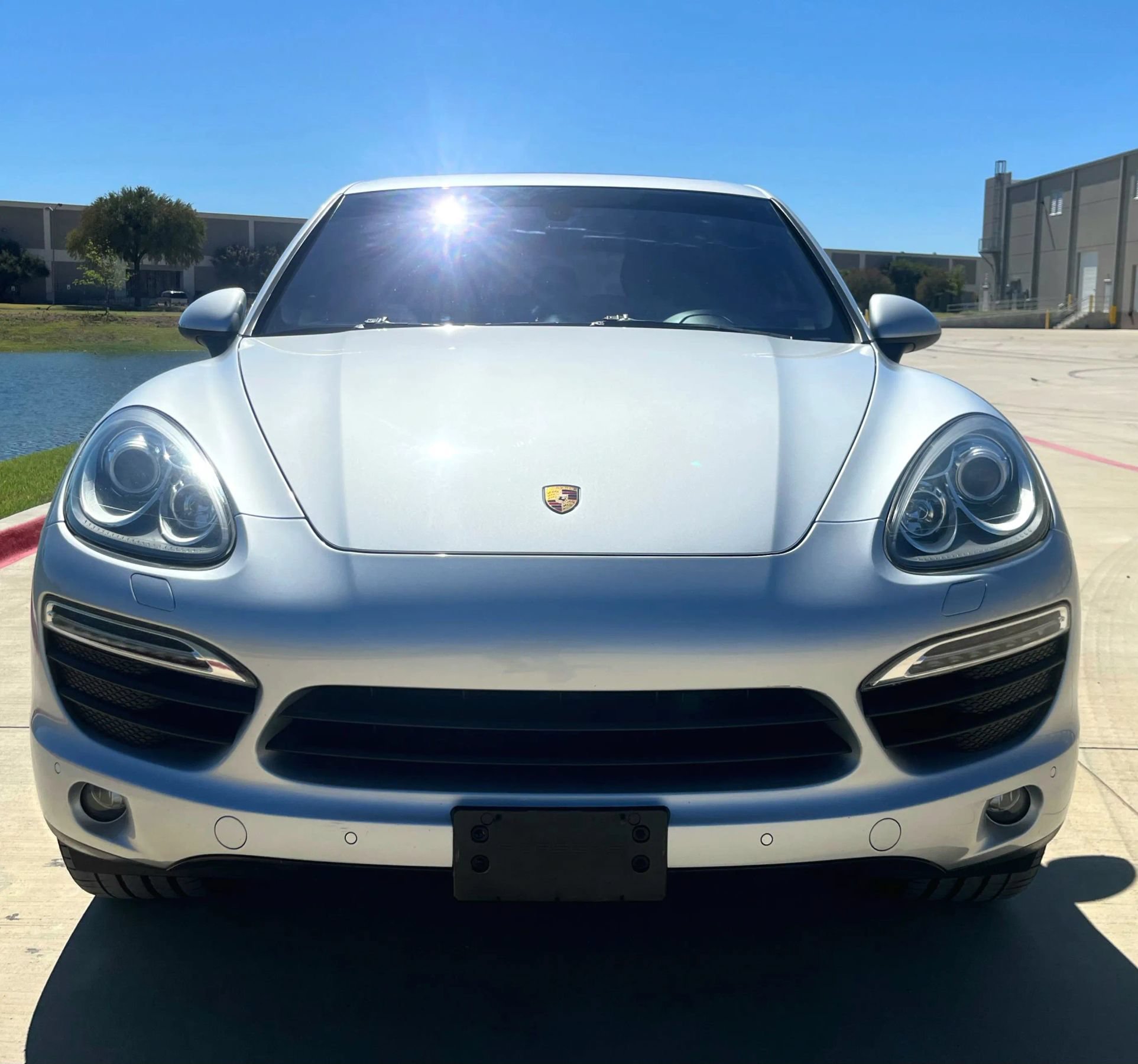 Used 2012 Porsche Cayenne S AWD/4WD image 2
