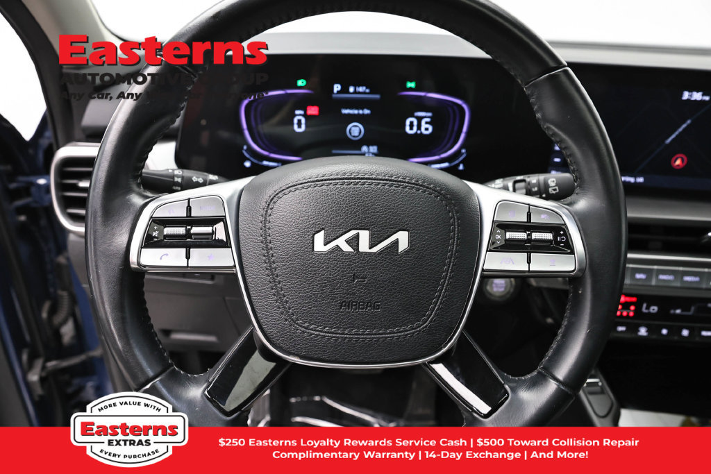 Used 2025 Kia Telluride S FWD image 11