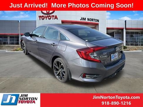 Used 2019 Honda Civic Sport image 4