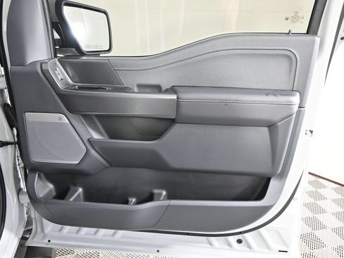 Used 2024 Ford F150 Lariat AWD/4WD image 13