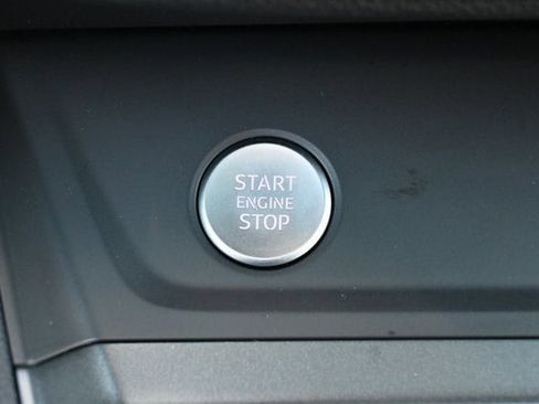 Used 2020 Audi Q3 2.0T Prestige image 33