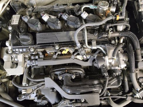 Used 2024 Toyota Corolla LE image 30