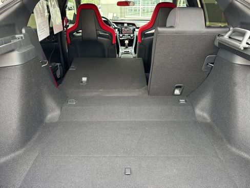 Certified 2018 Honda Civic Type R image 18